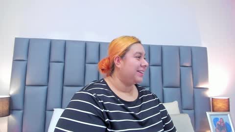 ANDREA PEREZ online show from 01/22/25, 11:45