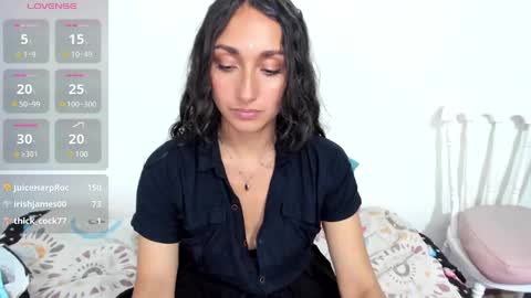 Snapshot of adrena_10 chatting on 02/05/25, 12:20 Adrena10 online show from 02/05/25, 12:20