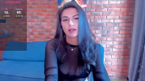 Adriana online show from 10/25/25, 02:41