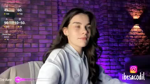 Adri online show from 02/10/25, 06:13