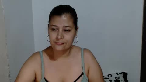 Adriana milf online show from 09/30/25, 05:56