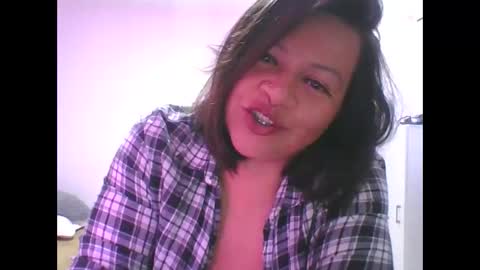 Snapshot of adrianagogo18 chatting on 11/04/25, 01:54 adrianagogo18 online show from 11/04/25, 01:54