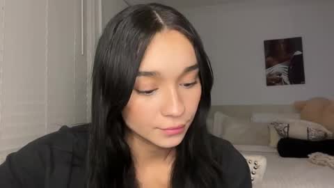 Adrianna  online show from 02/07/25, 06:03