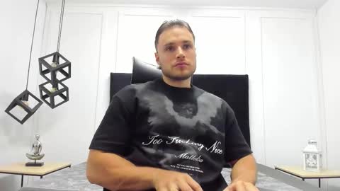 Snapshot of adrien_roche888 chatting on 09/27/25, 10:59 Adrein Roche online show from 09/27/25, 10:59