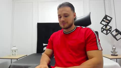 Adrein Roche online show from 10/25/25, 10:59