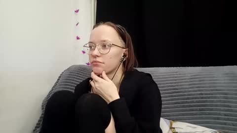 Snapshot of aelita_night chatting on 01/08/25, 05:59 aelita_night online show from 01/08/25, 05:59