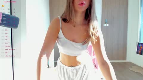 Snapshot of aesthetics_tease chatting on 10/14/25, 03:29 Naomi My instagram account - teasing naomi online show from 10/14/25, 03:29