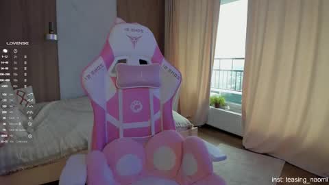 Snapshot of aesthetics_tease chatting on 10/30/25, 04:36 Naomi My instagram account - teasing naomi online show from 10/30/25, 04:36