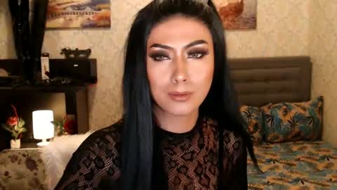 Snapshot of affairtoyourgoddesskhendra chatting on 03/02/25, 01:15 Dominant Goddess Contessa online show from 03/02/25, 01:15
