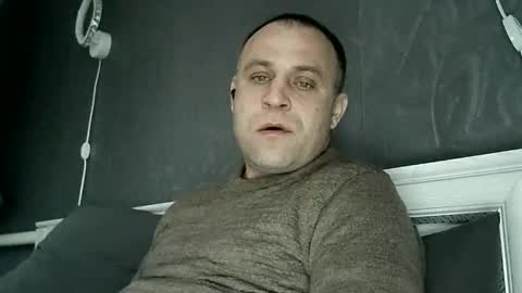 Snapshot of afonya342 chatting on 02/06/25, 12:26 Sasha online show from 02/06/25, 12:26