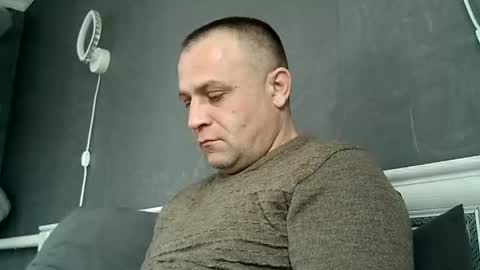 Snapshot of afonya342 chatting on 02/09/25, 09:37 Sasha online show from 02/09/25, 09:37