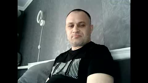 Snapshot of afonya342 chatting on 02/19/25, 11:17 Sasha online show from 02/19/25, 11:17