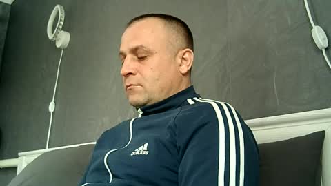 Snapshot of afonya342 chatting on 02/21/25, 09:13 Sasha online show from 02/21/25, 09:13