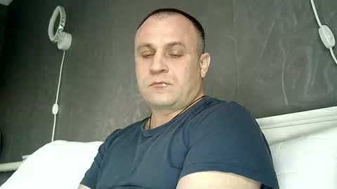 Snapshot of afonya342 chatting on 02/22/25, 03:03 Sasha online show from 02/22/25, 03:03