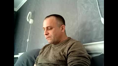 Snapshot of afonya342 chatting on 02/26/25, 12:58 Sasha online show from 02/26/25, 12:58