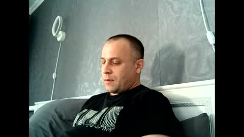 Snapshot of afonya342 chatting on 02/27/25, 11:31 Sasha online show from 02/27/25, 11:31