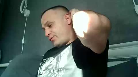 Snapshot of afonya342 chatting on 03/04/25, 11:40 Sasha online show from 03/04/25, 11:40