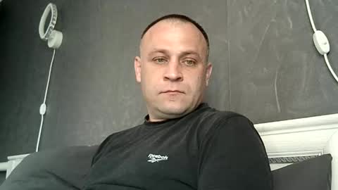 Snapshot of afonya342 chatting on 03/11/25, 05:27 Sasha online show from 03/11/25, 05:27