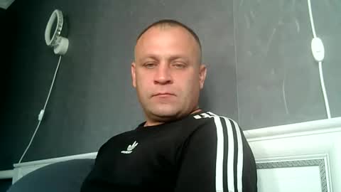 Snapshot of afonya342 chatting on 09/21/25, 05:20 Sasha online show from 09/21/25, 05:20