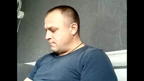 Snapshot of afonya342 chatting on 10/23/25, 06:02 Sasha online show from 10/23/25, 06:02