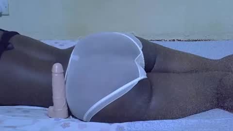 african_pussy2 online show from 03/04/25, 04:52