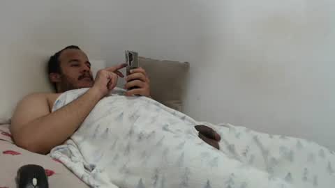 afroboy334698 online show from 10/19/25, 09:26