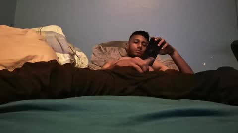 Snapshot of ag___ chatting on 09/23/25, 07:11 ag___ online show from 09/23/25, 07:11