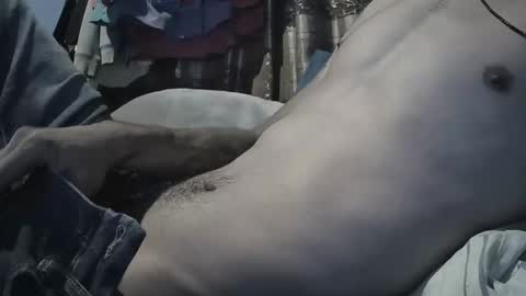 Snapshot of ag___ chatting on 10/21/25, 06:03 ag___ online show from 10/21/25, 06:03