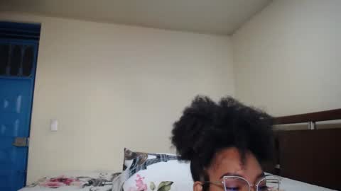 Snapshot of agata_2004 chatting on 09/17/25, 06:09 agata_2004 online show from 09/17/25, 06:09