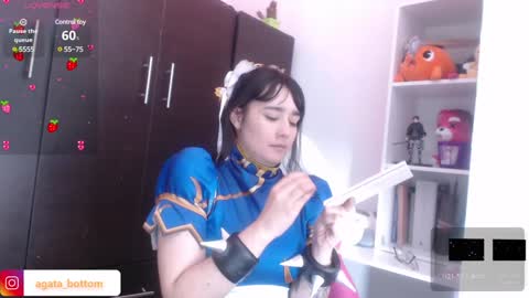 Snapshot of agata_bolton chatting on 12/14/24, 10:39 Agata online show from 12/14/24, 10:39