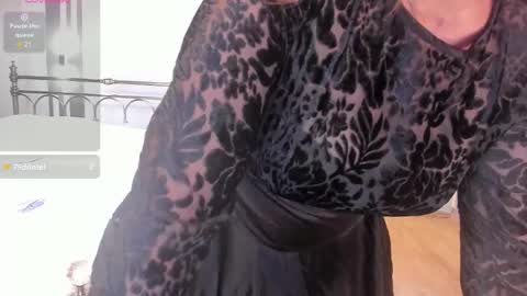 Agata Kriste online show from 11/04/25, 08:41