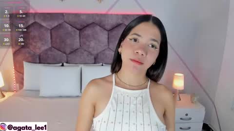 agataa_lee online show from 09/17/25, 03:52