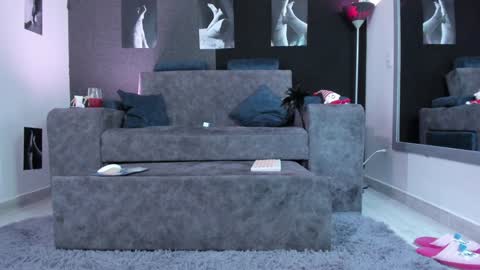 Agata Collinss online show from 12/12/24, 04:26