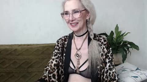 Agatha online show from 03/07/25, 01:40