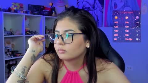 Snapshot of agatha_riccie chatting on 12/09/24, 07:17 Cat online show from 12/09/24, 07:17