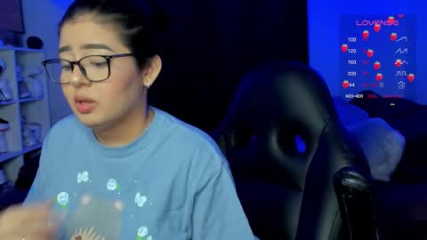 Cat online show from 10/20/25, 06:47