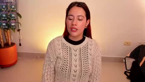 Snapshot of agatha_vixen chatting on 03/11/25, 06:30 Agatha vixen online show from 03/11/25, 06:30