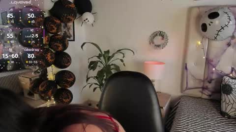 Snapshot of agatha_vixen chatting on 10/25/25, 07:08 Agatha vixen online show from 10/25/25, 07:08