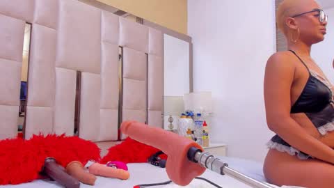 Agathaa online show from 11/13/25, 01:26