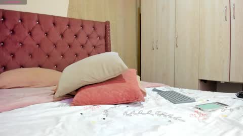 Agatha online show from 01/09/25, 11:56