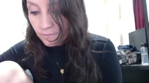 Snapshot of agel_sw1 chatting on 03/06/25, 08:48 Angel online show from 03/06/25, 08:48