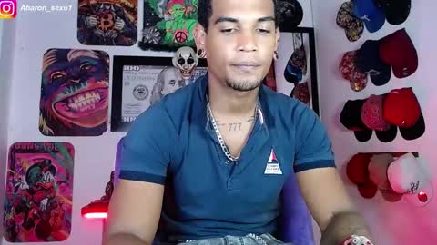 Snapshot of aharon_sexo1 chatting on 01/02/25, 04:20 Aharon Zamora online show from 01/02/25, 04:20