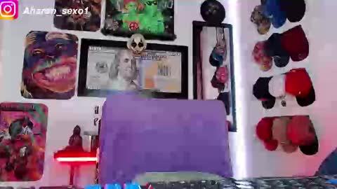 Snapshot of aharon_sexo1 chatting on 01/03/25, 04:00 Aharon Zamora online show from 01/03/25, 04:00