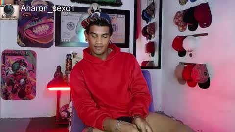 Snapshot of aharon_sexo1 chatting on 01/26/25, 05:02 Aharon Zamora online show from 01/26/25, 05:02