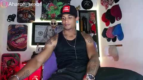 Snapshot of aharon_sexo1 chatting on 02/26/25, 03:53 Aharon Zamora online show from 02/26/25, 03:53