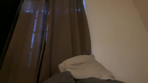 Snapshot of ahilmonk chatting on 09/15/25, 10:21 ahilmonk online show from 09/15/25, 10:21