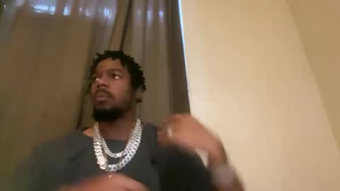 Snapshot of ahilmonk chatting on 10/06/25, 02:25 ahilmonk online show from 10/06/25, 02:25