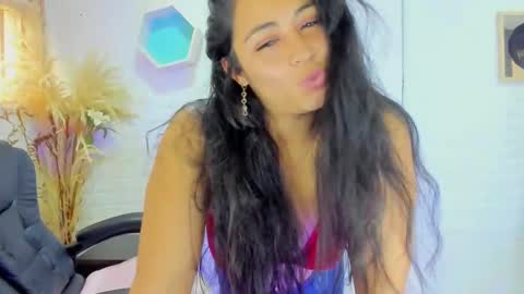 Ahisha online show from 03/08/25, 04:28