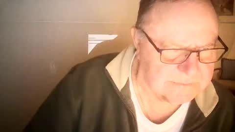 Snapshot of ahmole chatting on 12/12/24, 07:48 Ole online show from 12/12/24, 07:48