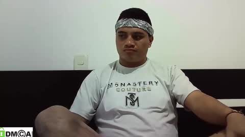 Snapshot of ahntony__69 chatting on 12/29/24, 01:45 ahntony  69 online show from 12/29/24, 01:45